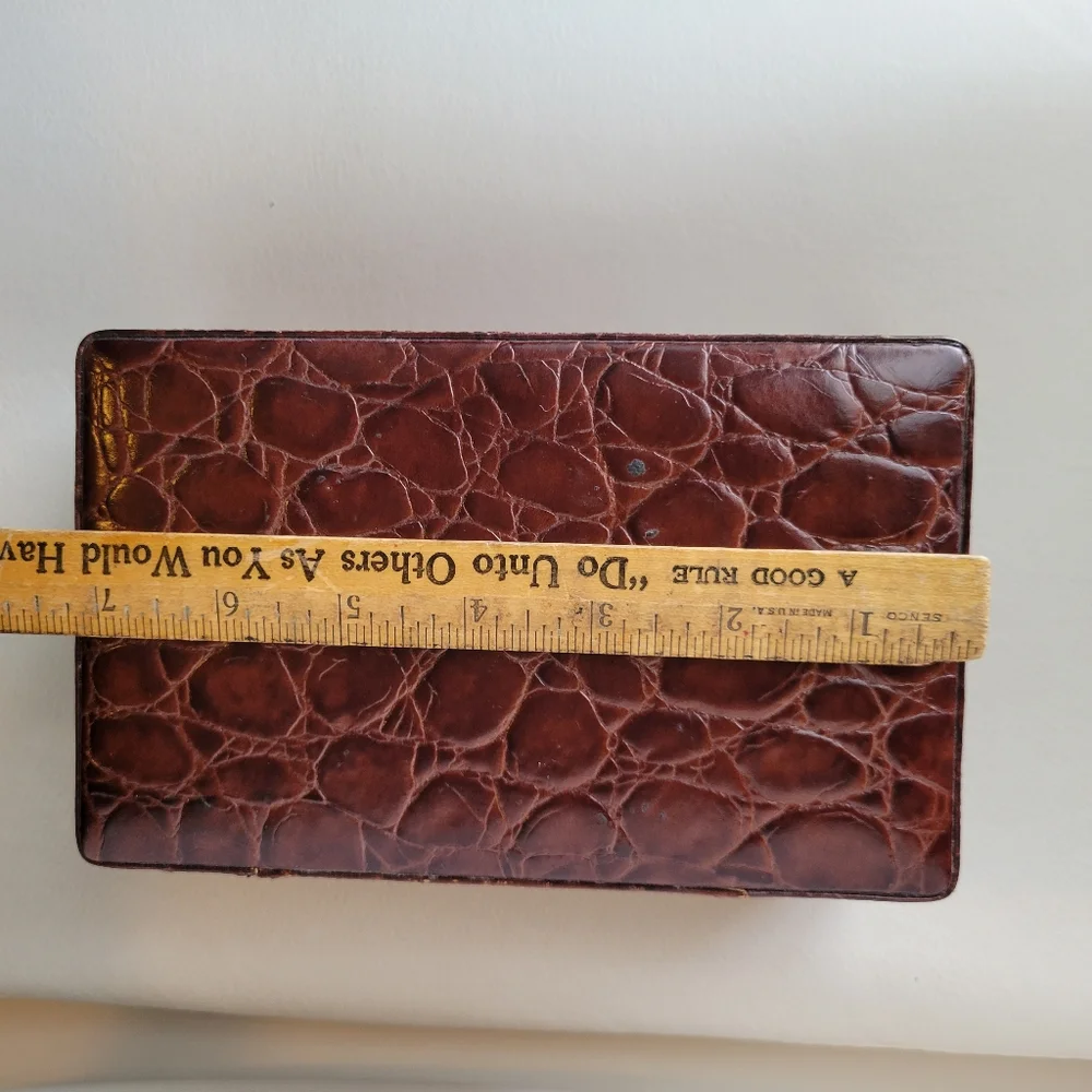 Faux Leather Croc Embossed Watch - Bracelet - Jewelry Storage Case ~ Unisex